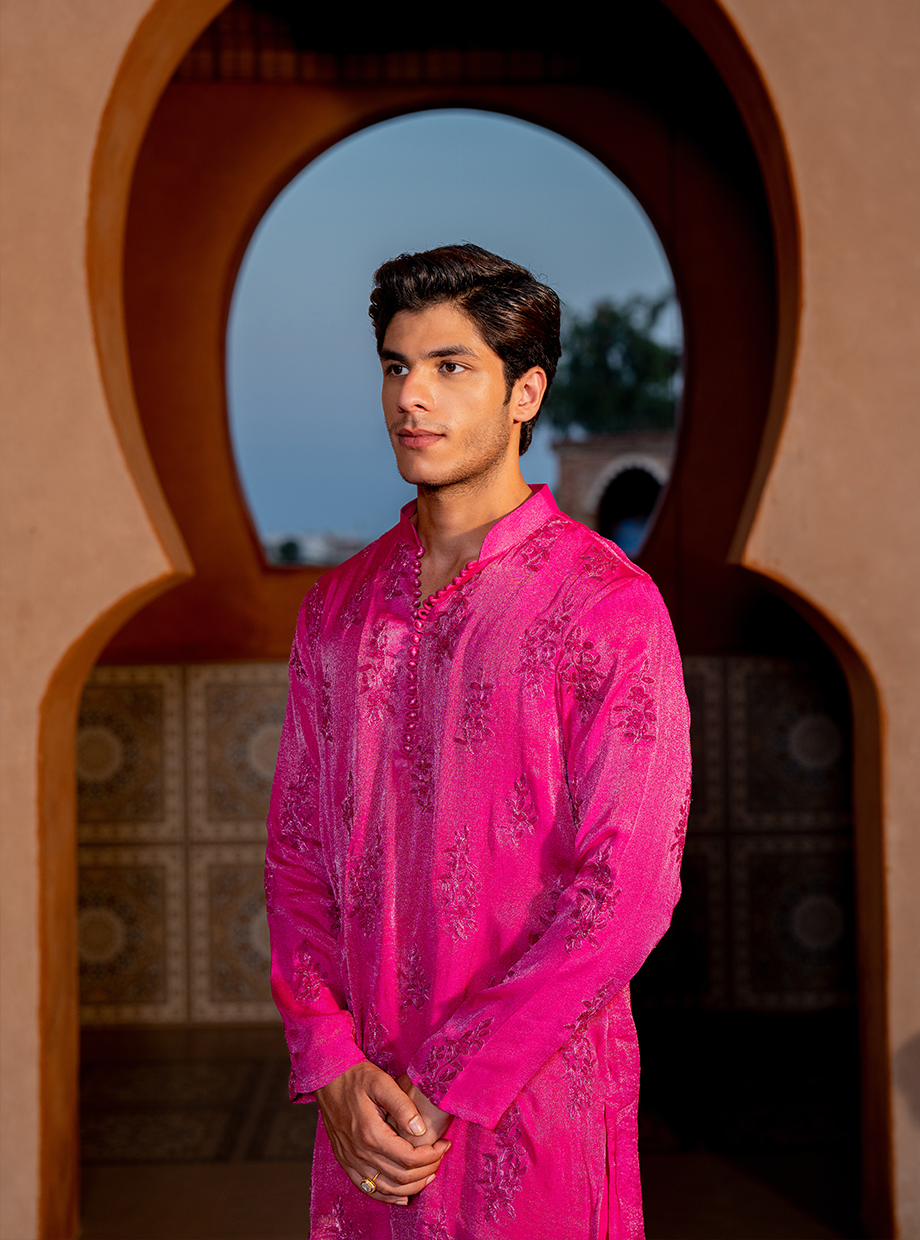 HOT PINK SHIMMER KURTA EXAGGERATED WITH TONE ON TONE KASAB DORI FLORAL EMBROIDERY PAIRED WITH CHANDERI PANTS Nafsstore