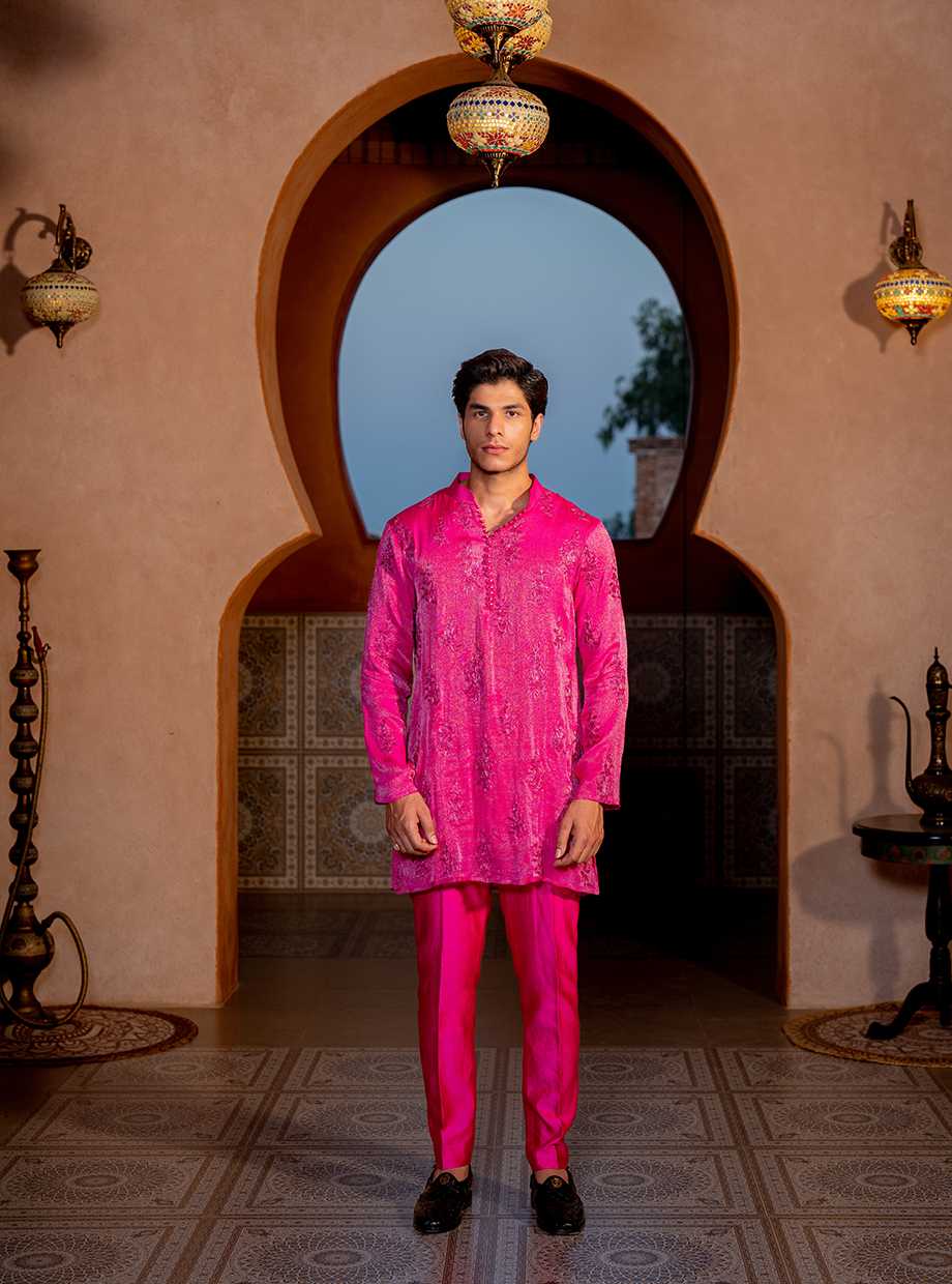 HOT PINK SHIMMER KURTA EXAGGERATED WITH TONE ON TONE KASAB DORI FLORAL EMBROIDERY PAIRED WITH CHANDERI PANTS Nafsstore