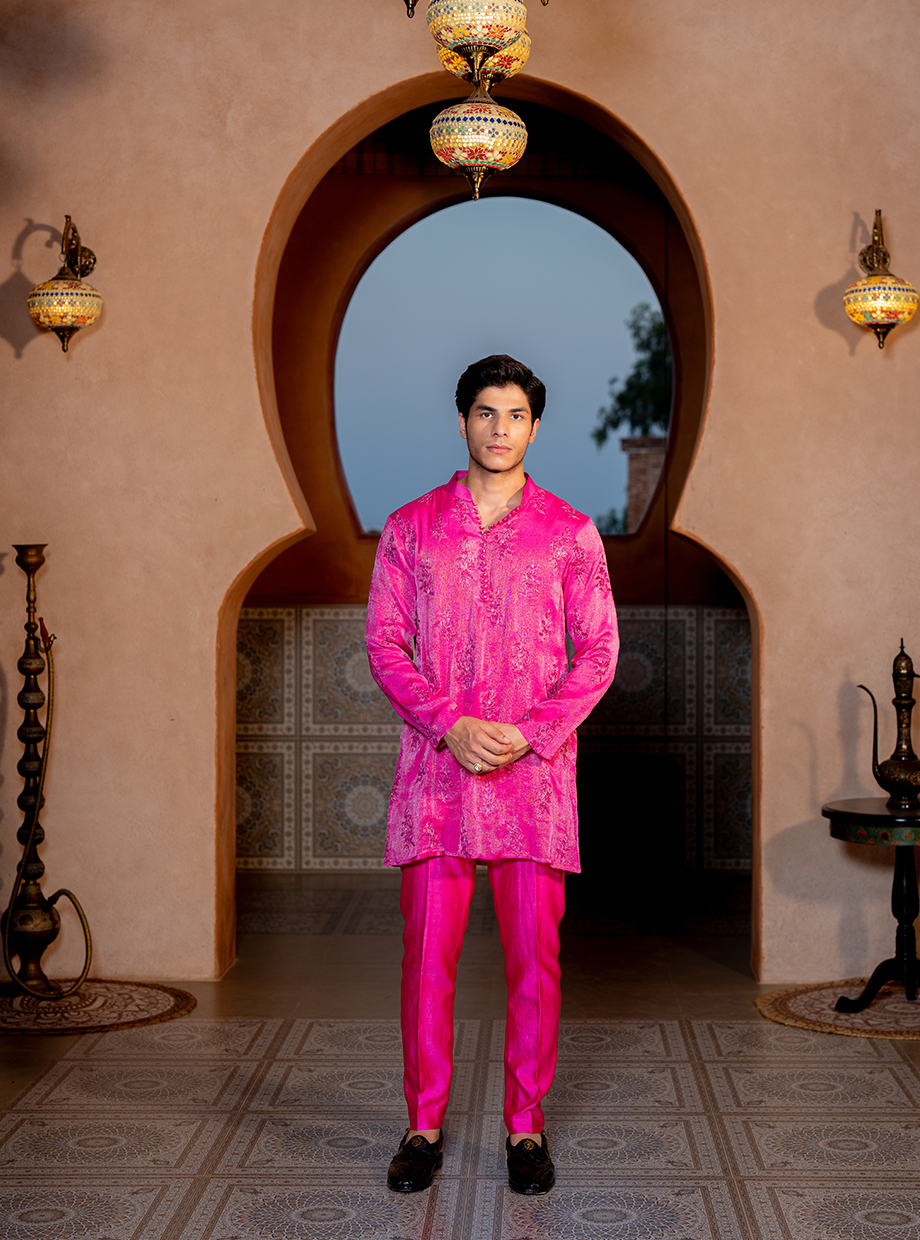 HOT PINK SHIMMER KURTA EXAGGERATED WITH TONE ON TONE KASAB DORI FLORAL EMBROIDERY PAIRED WITH CHANDERI PANTS Nafsstore