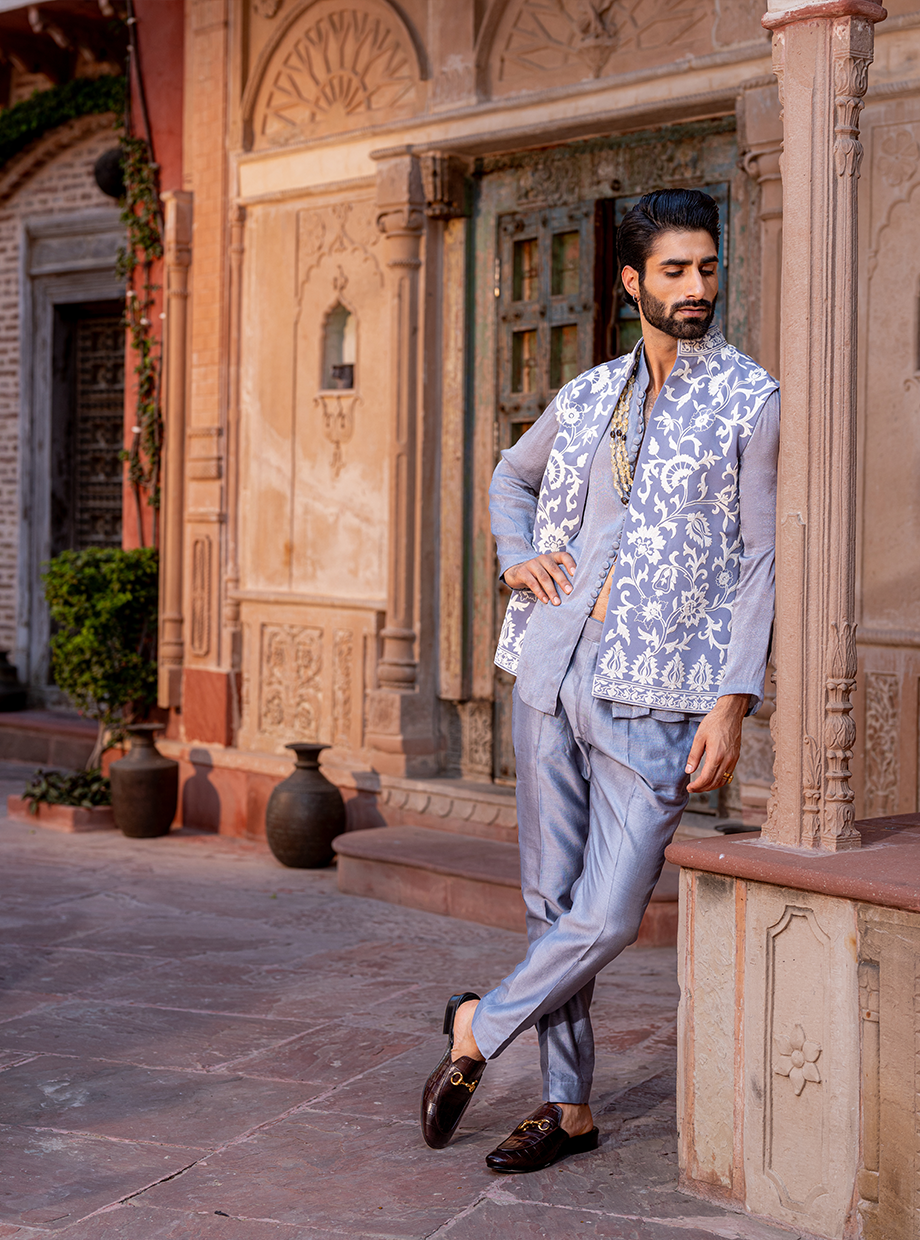 STEEL GREY SHIMMER SHIRT + CHANDERI PANT PAIRED WITH LACHKA BUNDI EXAGGERATED WITH RESHAM AND KASAB DORI WORK Nafsstore