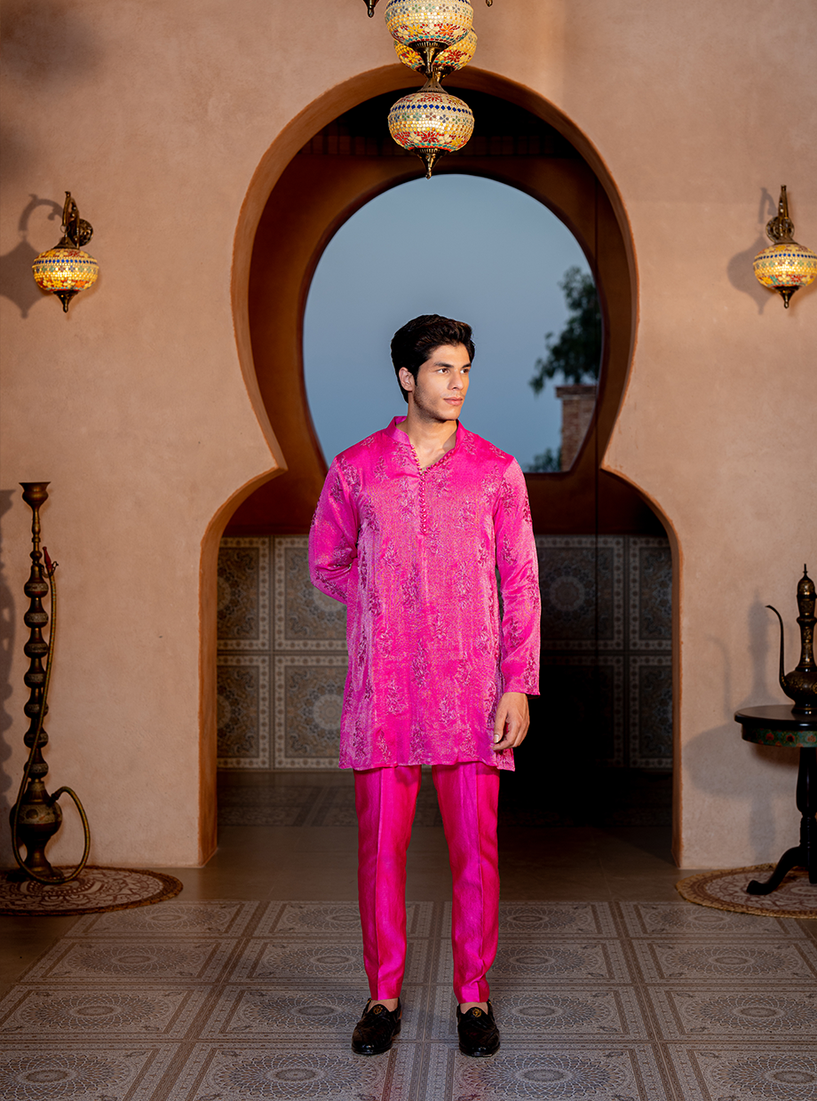 HOT PINK SHIMMER KURTA EXAGGERATED WITH TONE ON TONE KASAB DORI FLORAL EMBROIDERY PAIRED WITH CHANDERI PANTS Nafsstore