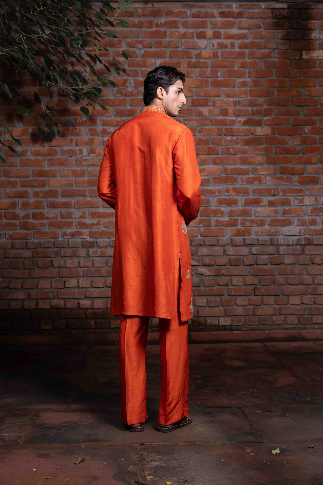 Rust tussar silk kurta with resham, kasab dori and mirror work with rust tussar silk flared pant Nafsstore