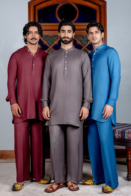 Garnet twill kurta farshi set with zardozi heart detailing Nafsstore
