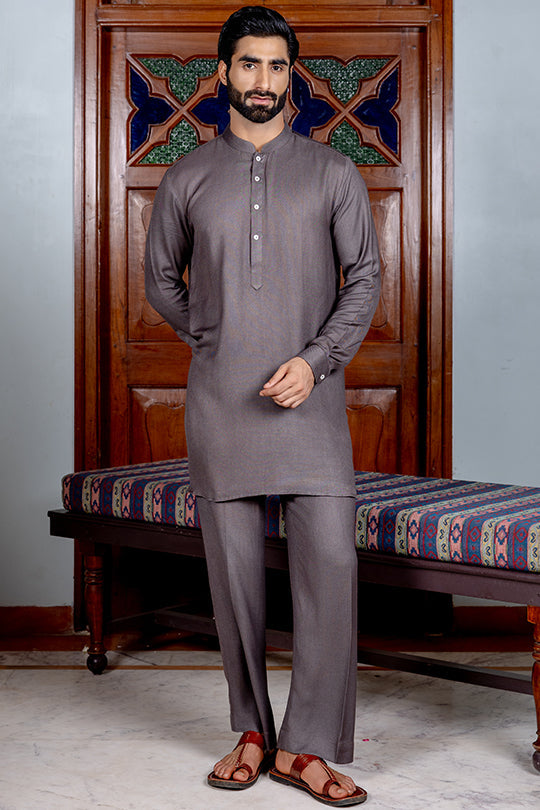 Onyx twill kurta Farshi set with zardozi heart detailing Nafsstore